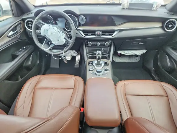 ZASPAKBN5N7D46731 2022 ALFA ROMEO STELVIO - Image 8