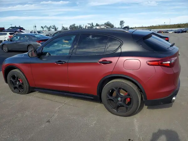 ZASPAKBN5N7D48267 2022 ALFA ROMEO STELVIO - Image 2