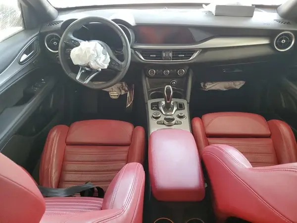 ZASPAKBN5R7D80366 2024 ALFA ROMEO STELVIO - Image 8