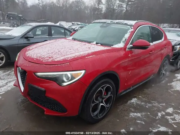 ZASPAKBN6K7C51123 2019 ALFA ROMEO STELVIO - Image 2