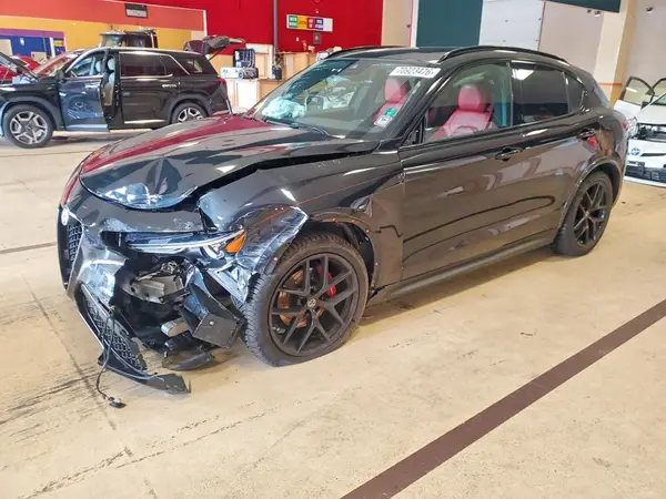 ZASPAKBN6K7C53325 2019 ALFA ROMEO STELVIO