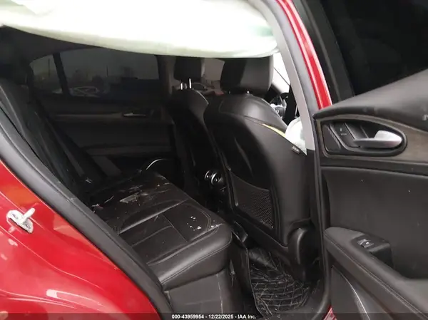 ZASPAKBN6L7C97777 2020 ALFA ROMEO STELVIO - Image 8