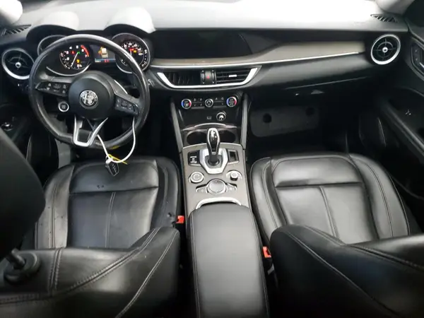 ZASPAKBN6M7D08889 2021 ALFA ROMEO STELVIO - Image 8
