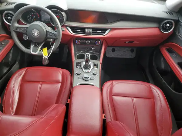 ZASPAKBN6M7D11680 2021 ALFA ROMEO STELVIO - Image 8