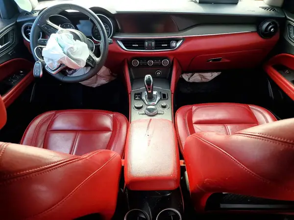 ZASPAKBN6M7D13803 2021 ALFA ROMEO STELVIO - Image 8