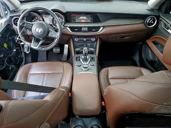 ZASPAKBN6M7D15289 2021 ALFA ROMEO STELVIO - Image 8