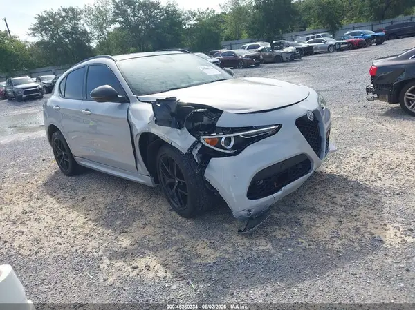 ZASPAKBN6M7D15731 2021 ALFA ROMEO STELVIO