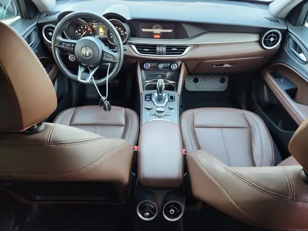 ZASPAKBN6M7D20007 2021 ALFA ROMEO STELVIO - Image 8