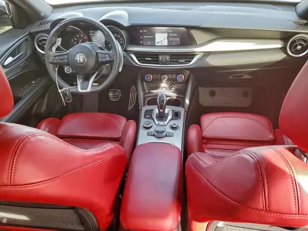 ZASPAKBN6N7D25516 2022 ALFA ROMEO STELVIO - Image 8