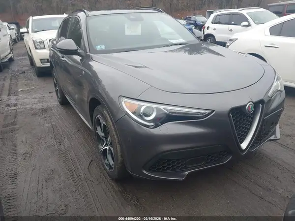 ZASPAKBN6N7D31686 2022 ALFA ROMEO STELVIO