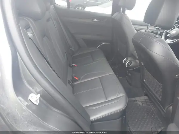 ZASPAKBN6N7D31686 2022 ALFA ROMEO STELVIO - Image 8