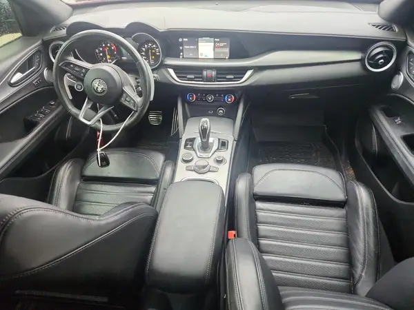 ZASPAKBN6N7D38430 2022 ALFA ROMEO STELVIO - Image 8