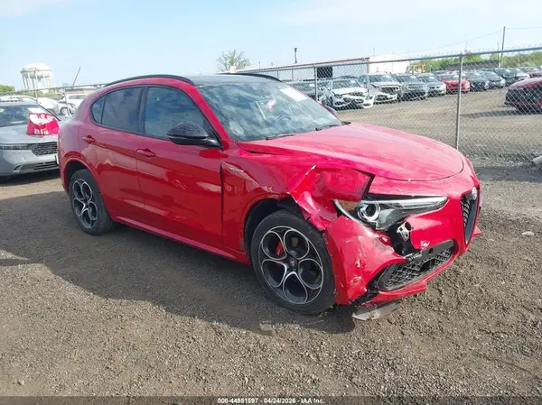 ZASPAKBN6N7D42509 2022 ALFA ROMEO STELVIO