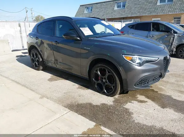 ZASPAKBN6N7D45930 2022 ALFA ROMEO STELVIO