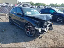 ZASPAKBN6P7D58020 2023 ALFA ROMEO STELVIO
