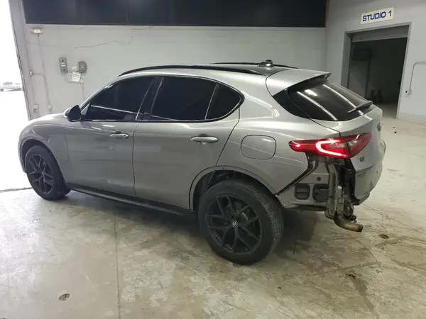 ZASPAKBN7K7C33245 2019 ALFA ROMEO STELVIO - Image 2