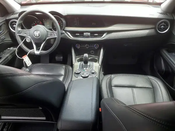 ZASPAKBN7K7C49803 2019 ALFA ROMEO STELVIO - Image 8