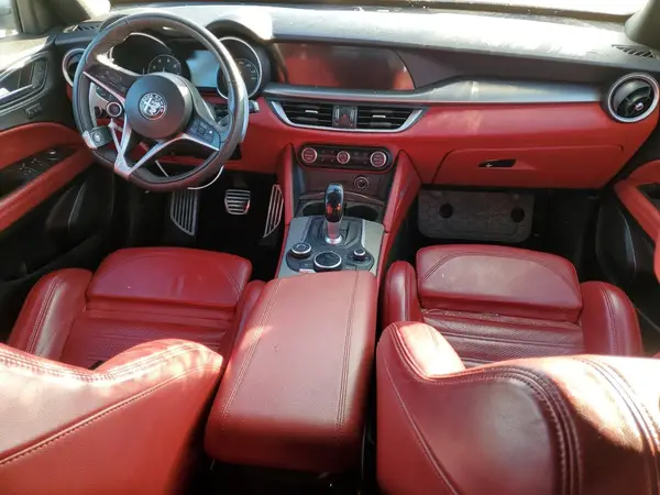 ZASPAKBN7K7C50837 2019 ALFA ROMEO STELVIO - Image 8