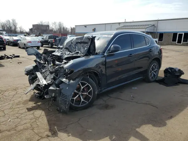 ZASPAKBN7L7C82737 2020 ALFA ROMEO STELVIO - Image 1