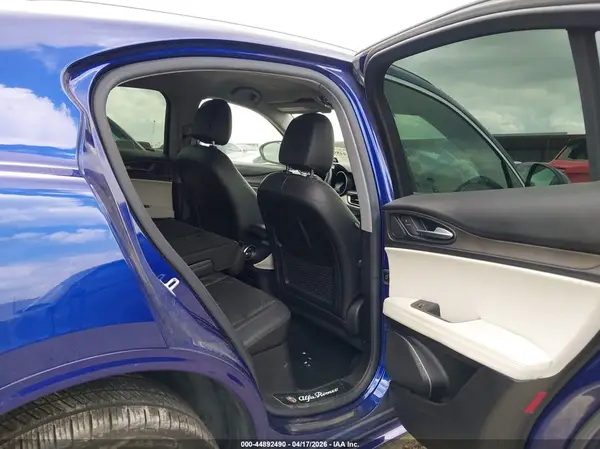 ZASPAKBN7L7C91812 2020 ALFA ROMEO STELVIO - Image 8