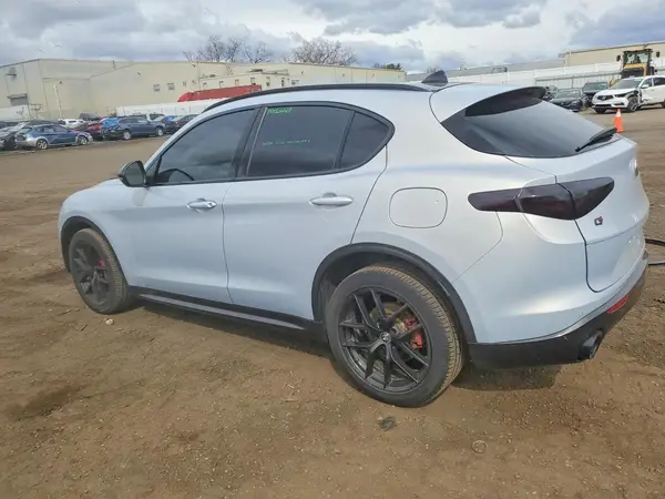 ZASPAKBN7L7C92040 2020 ALFA ROMEO STELVIO - Image 2