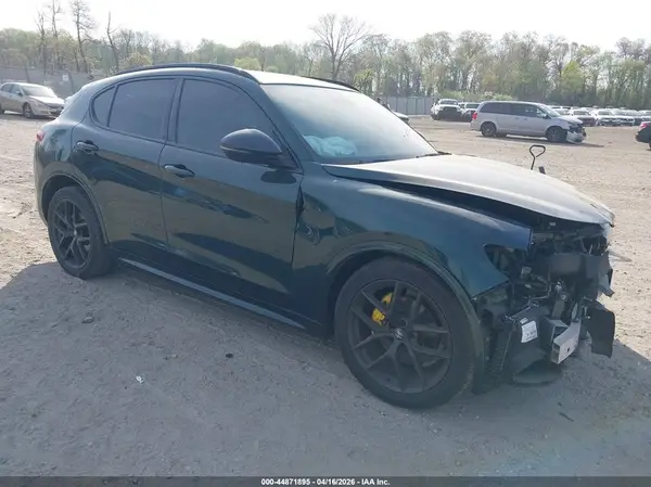 ZASPAKBN7L7C96024 2020 ALFA ROMEO STELVIO