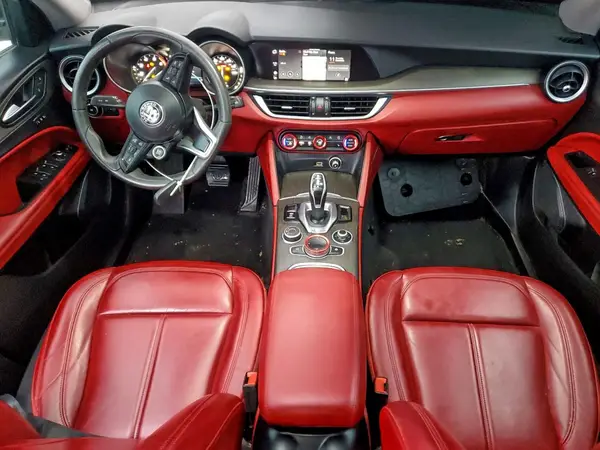 ZASPAKBN7M7D13728 2021 ALFA ROMEO STELVIO - Image 8