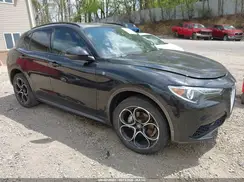 ZASPAKBN7N7D38775 2022 ALFA ROMEO STELVIO