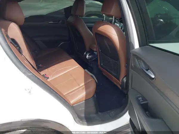 ZASPAKBN7N7D39120 2022 ALFA ROMEO STELVIO - Image 8