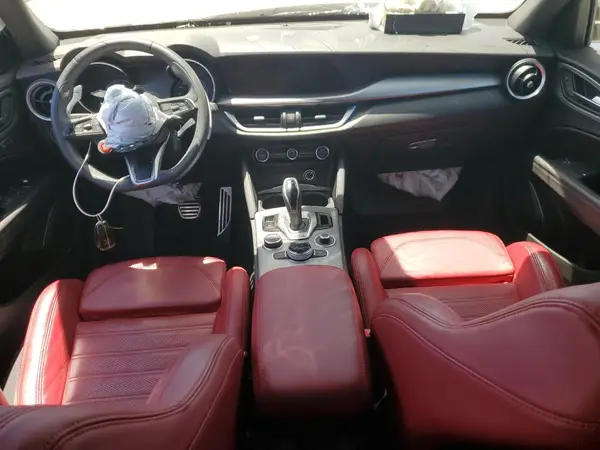 ZASPAKBN7N7D47637 2022 ALFA ROMEO STELVIO - Image 8