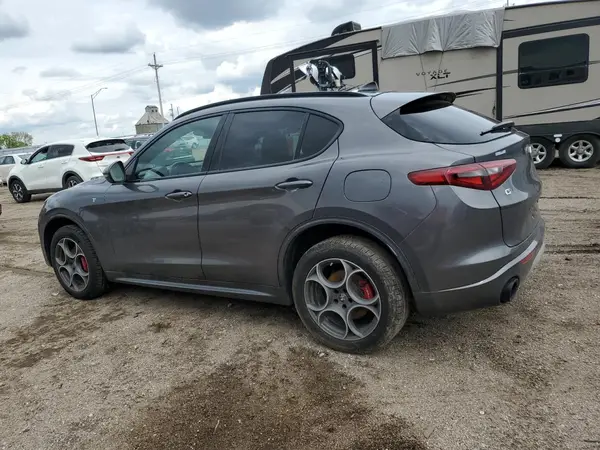 ZASPAKBN7N7D47766 2022 ALFA ROMEO STELVIO - Image 2