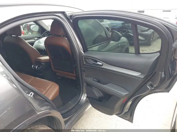 ZASPAKBN7R7D71751 2024 ALFA ROMEO STELVIO - Image 8