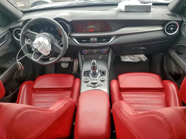 ZASPAKBN7R7D77629 2024 ALFA ROMEO STELVIO - Image 8