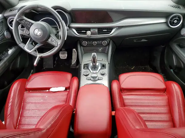 ZASPAKBN7R7D82796 2024 ALFA ROMEO STELVIO - Image 8