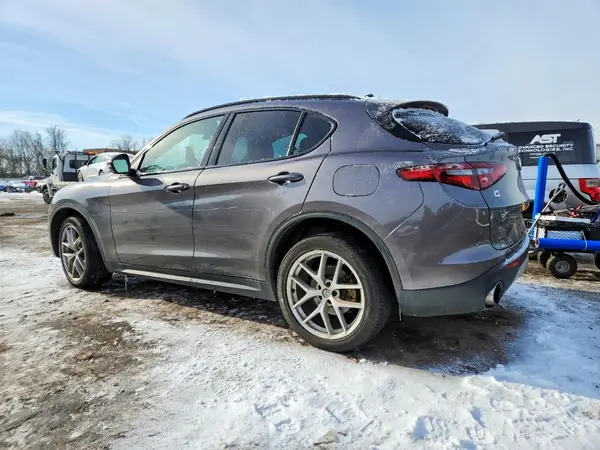 ZASPAKBN8K7C45422 2019 ALFA ROMEO STELVIO - Image 2