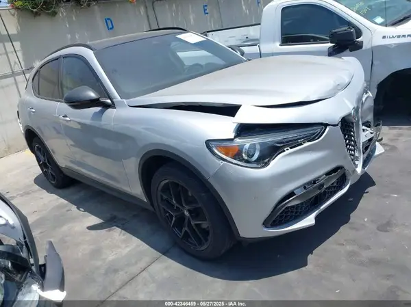 ZASPAKBN8K7C49471 2019 ALFA ROMEO STELVIO - Image 1