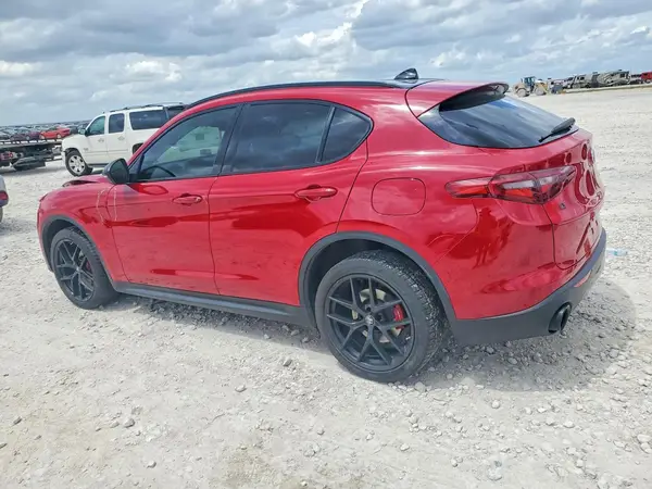 ZASPAKBN8K7C50278 2019 ALFA ROMEO STELVIO - Image 2