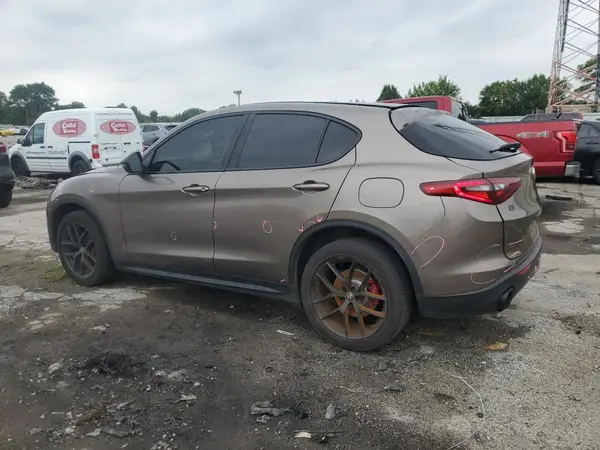 ZASPAKBN8K7C50538 2019 ALFA ROMEO STELVIO - Image 2