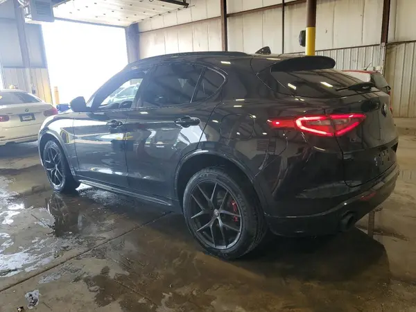 ZASPAKBN8L7C82973 2020 ALFA ROMEO STELVIO - Image 2