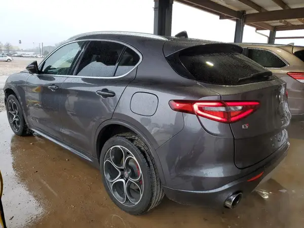 ZASPAKBN8L7C83542 2020 ALFA ROMEO STELVIO - Image 2