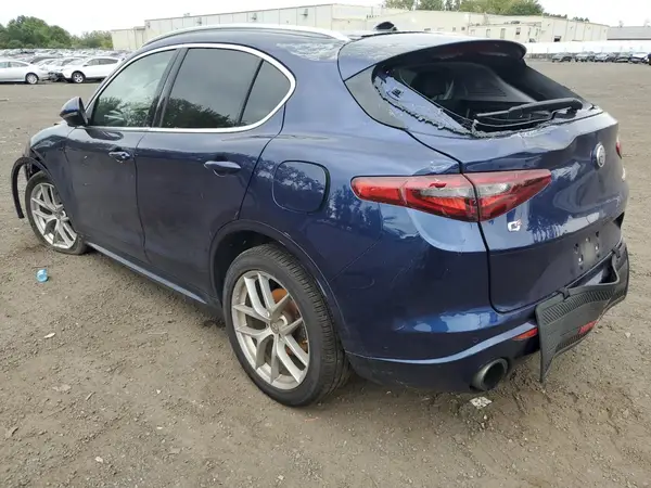 ZASPAKBN8L7C85968 2020 ALFA ROMEO STELVIO - Image 2