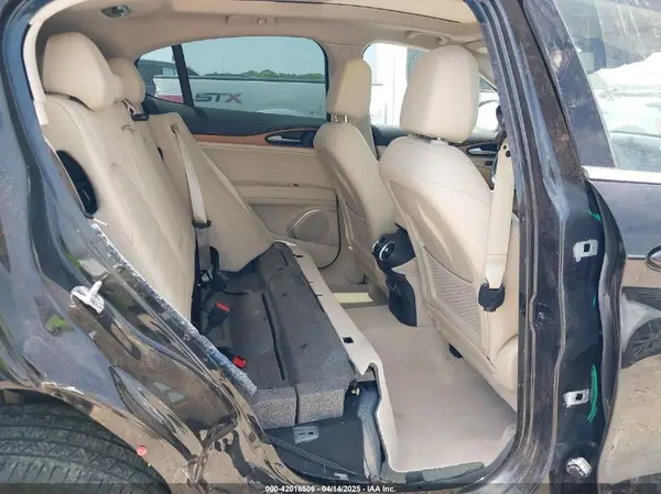 ZASPAKBN8L7C95979 2020 ALFA ROMEO STELVIO - Image 8