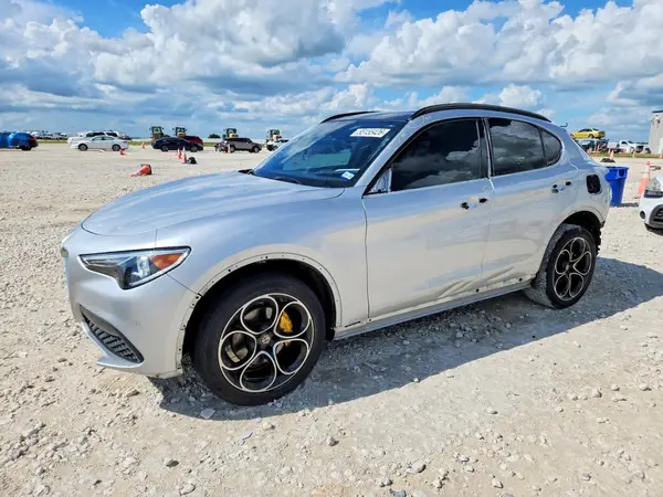 ZASPAKBN8M7D19859 2021 ALFA ROMEO STELVIO - Image 1