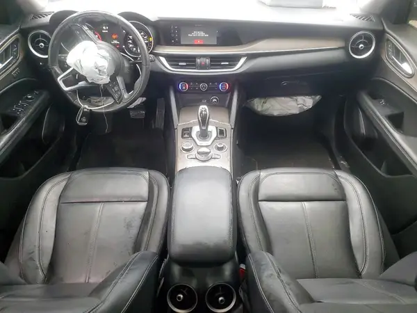 ZASPAKBN8M7D20638 2021 ALFA ROMEO STELVIO - Image 8