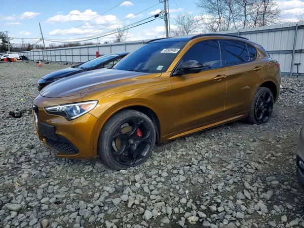 ZASPAKBN8N7D31611 2022 ALFA ROMEO STELVIO - Image 1