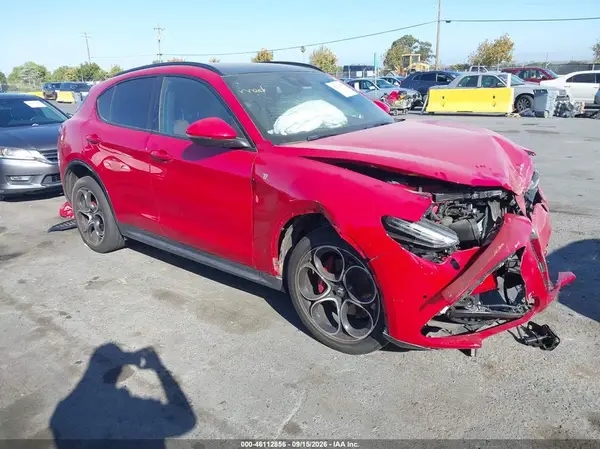 ZASPAKBN8P7D50968 2023 ALFA ROMEO STELVIO