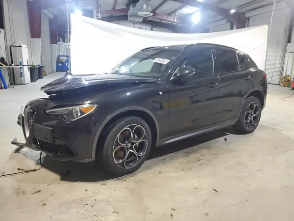 ZASPAKBN8P7D58939 2023 ALFA ROMEO STELVIO
