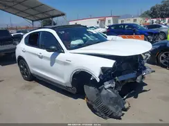 ZASPAKBN8R7D70351 2024 ALFA ROMEO STELVIO