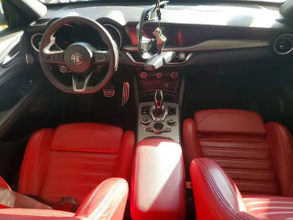 ZASPAKBN8R7D76005 2024 ALFA ROMEO STELVIO - Image 8