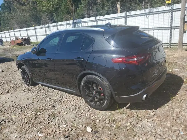 ZASPAKBN9K7C32453 2019 ALFA ROMEO STELVIO - Image 2